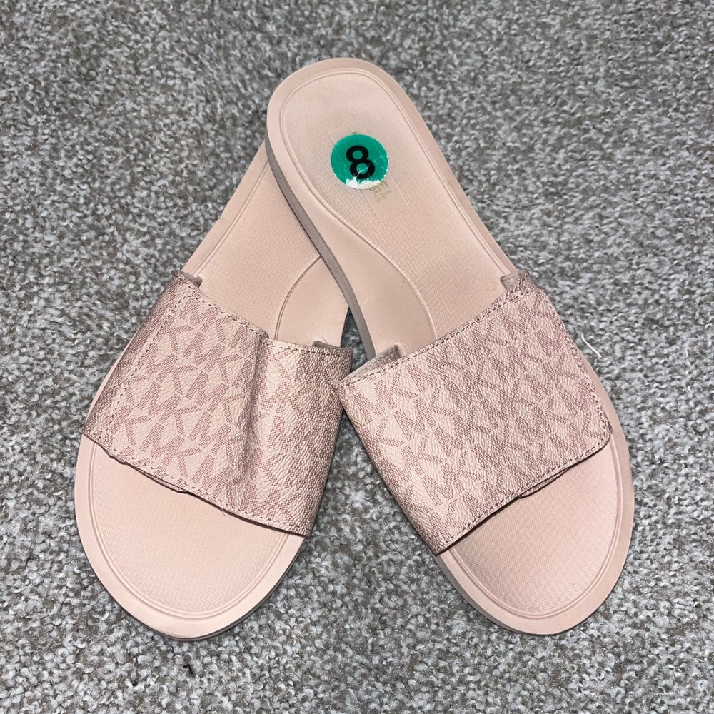 Michael Kors Pink Slides Size 8